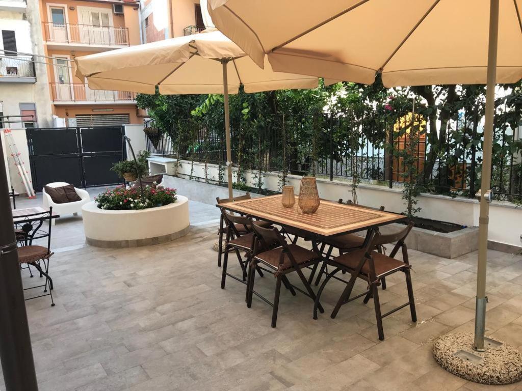 Sikule Santa Teresa Di Riva Exterior foto